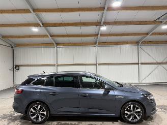 skadebil auto Renault Mégane 1.2TCe 96kW Clima Bose 2017/3