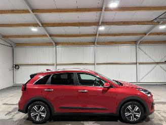 Unfallwagen Kia Niro 1.6GDi 77kW Automaat DynamicPlusLine 2020/10