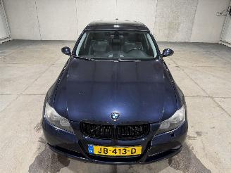 BMW 3-serie 325i 160kW Automaat High Executive picture 18