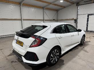Honda Civic 1.0 i-VTEC 93kW Comfort picture 5