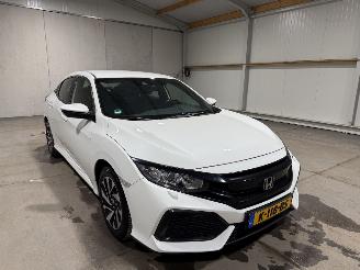 Honda Civic 1.0 i-VTEC 93kW Comfort picture 3