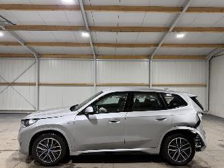 BMW iX1 67kWh 225kW Xdrive AWD picture 8