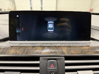 BMW 3-serie 320i 135kW Automaat Luxury Edition picture 17