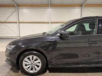 Skoda Octavia 1.5TSI MHEV 85kW Automaat Business Edition picture 13