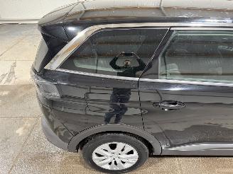 Peugeot 5008 1.2PT 96kW Active Pack Business 7Persoons picture 31