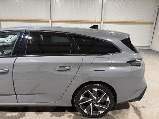 Peugeot 308 SW 1.6Plug-in Hybrid 133kW Automaat 180 Allure Avantage picture 29