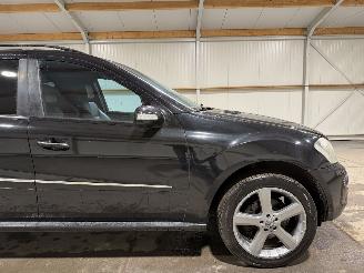 Mercedes M-klasse 320CDI 165kW Automaat Airco Luchtvering Navi AWD picture 14