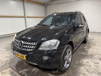 Mercedes M-klasse 320CDI 165kW Automaat Airco Luchtvering Navi AWD picture 10