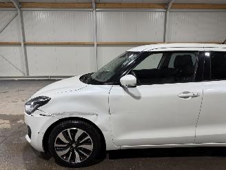 Suzuki Swift 1.0 Smart Hybrid 82kW Airco Camera STIJL picture 13