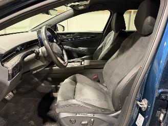 Volkswagen ID.7 86kWh 210kW Tourer Limited Edition Pro S picture 42