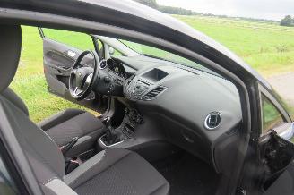 Ford Fiesta 1.0 80pk Titanium 12-2014 Navigatie Airco 5drs  topstaat picture 8