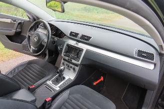 Volkswagen Passat 1.4 TSI 122pk High Executive Blue motion  2012  Automaat  navigatie clima leer  vol optie picture 18