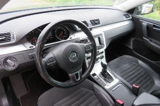 Volkswagen Passat 1.4 TSI 122pk High Executive Blue motion  2012  Automaat  navigatie clima leer  vol optie picture 16