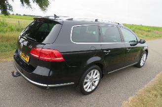 Volkswagen Passat 1.4 TSI 122pk High Executive Blue motion  2012  Automaat  navigatie clima leer  vol optie picture 3