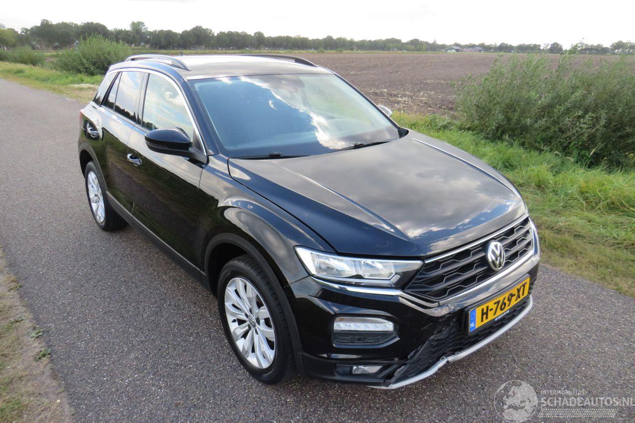 Volkswagen T-Roc 1.0 TSi  116pk Sport 77.000km nap  Camera Navigatie [ parkeerschade  nieuwstaat