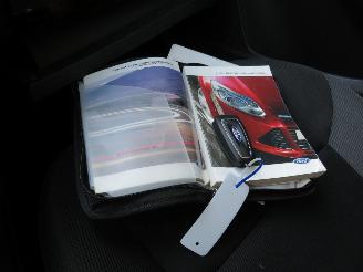 Ford Focus 1.0 101 pk Eco Boost  5drs Navigatie Airco  2013 picture 10