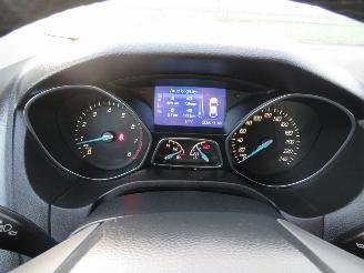Ford Focus 1.0 101 pk Eco Boost  5drs Navigatie Airco  2013 picture 13