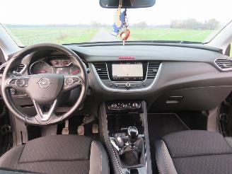 Opel Grandland X 1.2 Turbo 131pk Innovation MPV  130.000km Navigatie Clima   2018 vol optie picture 4