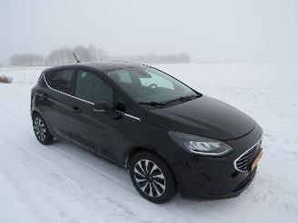 Ford Fiesta 1.0 130pk Hybride 21.000km Benzine/ Elektrisch Camera Navigatie Stoelverwarmd en stuur picture 7