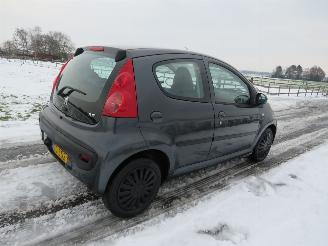 Voiture accidenté Peugeot 107 1.0 12v  89.000km  100% Orgineel 5drs Airco  [ nieuwstaat  2009 2009/10