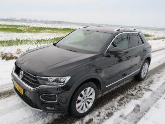 Volkswagen T-Roc 1.5 TSi Sport 150pk 2018 Parkeerschade [ Camera Navigatie Clima stoel stuur verwarring picture 15