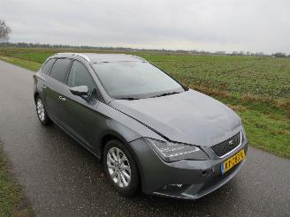 Seat Leon Seat Leon ST 1.0 116pk  EcoTSI Style Connect Navigaie camera  clim 2017 picture 2