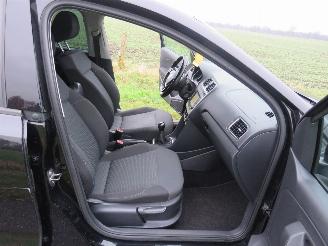 Volkswagen Polo 1.4 TDi 5drs 233.000km Nap Navigatie Airco  2015 parkeerschade picture 5