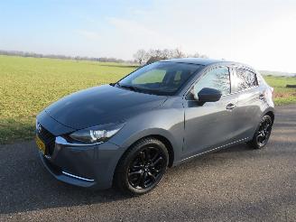 Mazda 2 1.5 Hybride Elektrisch Benzine  ky activ-G Signature Camera / Navi / CarPlay / DAB / Stoel-Stuur Verwarming picture 23