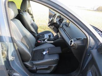 Mazda 2 1.5 Hybride Elektrisch Benzine  ky activ-G Signature Camera / Navi / CarPlay / DAB / Stoel-Stuur Verwarming picture 10