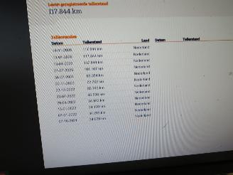 Mazda 2 1.5 Hybride Elektrisch Benzine  ky activ-G Signature Camera / Navi / CarPlay / DAB / Stoel-Stuur Verwarming picture 8