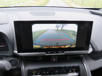 Toyota C-HR 1.8 Automaat Hybride Benzine Elektrische 17.000km 2024 Camera stoelverwaming navigatie picture 17