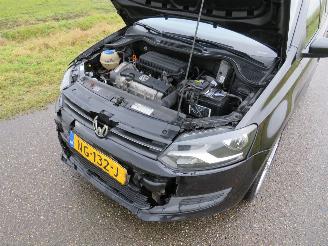 Volkswagen Polo 1.4 16v 5Drs 215.000km   Airco Navigatie  topstaat 2010 picture 8