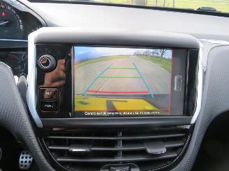 Peugeot 208 1.2 110pk GT Line  5Drs 82.000km nap Leer Camera Navigatie  2016 topstaat picture 25