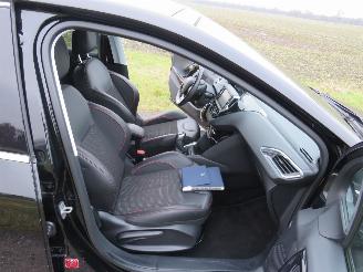 Peugeot 208 1.2 110pk GT Line  5Drs 82.000km nap Leer Camera Navigatie  2016 topstaat picture 2