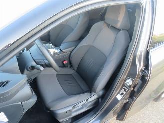 Toyota C-HR 1.8 Automaat  Hybride 140 10.000km nap 2025 Elektrische/Benzine Camera Navi picture 13