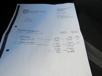 BMW 2-serie 225 XE AUT Plug in  Hybride Elektrisch  Benzine 225xe iPerformance 4x4 High Executive Panoramada picture 4