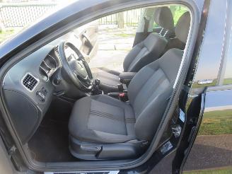 Volkswagen Polo 1.0 Edition R  179.000km 5Drs 2016 stoelverwarming airco clima   topstaat picture 10