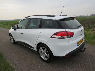 Coche accidentado Renault Clio 0.9 TCe 90pk Euro 6 5drs Airco 2014   219.000km NAP 2014/9