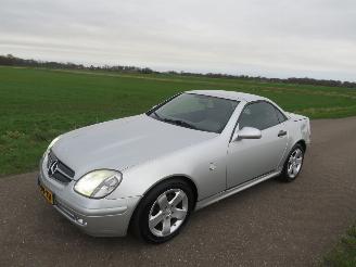 Mercedes SLK 200 SLK Cabrio  232.000km Nap  topstaat  parkeerschade picture 6