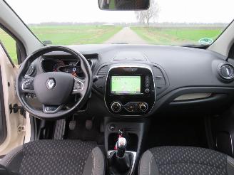 Renault Captur 0.9 TCE 75.000km Nap 90pk Intens 11-2017 Camera Navigatie Clima  [ nieuwstaat picture 3