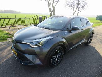 Toyota CH-R 1.8 Aut Hybride Premium  Electrische / Benzine  2017 Leer Camera .Navigatie picture 15