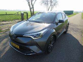 Toyota CH-R 1.8 Aut Hybride Premium  Electrische / Benzine  2017 Leer Camera .Navigatie picture 16