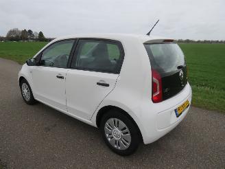 Volkswagen Up! 1.0 Take up  5drs 60pk Airco  parkeerschade bumper 2015 Euro 6 picture 6
