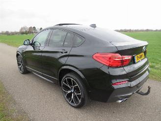 krockskadad bil auto BMW X4 - X Drive30D 258pk aut High Executive | M-Sport | 360 Camera | Head UP | 4X4 2015/7