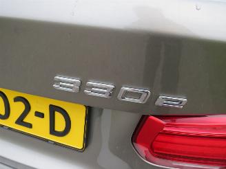 BMW 3-serie 330e Automaat Executive Hybride Elektriciteit Benzine M Pakett 2016 plug in picture 20