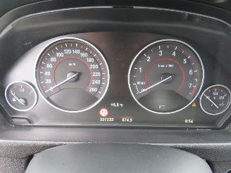 BMW 3-serie 330e Automaat Executive Hybride Elektriciteit Benzine M Pakett 2016 plug in picture 17