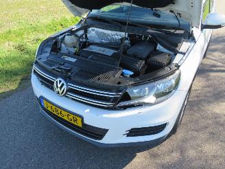 Volkswagen Tiguan 2.0 TSI 180pk Automaat !!! Sport&Style 4Motion 4x4 picture 19
