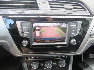 Volkswagen Touran 1.4 TSi  150pk 7 PERSOONS Camera Navigatie  2016  140.000km stoelverwarming picture 31