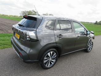 Suzuki SX4 1.5 Hybride Benzine Elektrisch Style 7.000km Automaat  Camera Navigatie Leer picture 2