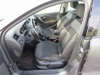 Volkswagen Polo 1.2 TSi 90pk 5drs Navigatie Aircoclimaat 2017 picture 23